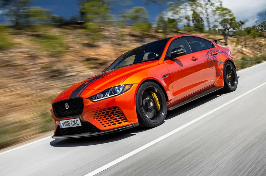 Jaguar XE SV Project 8